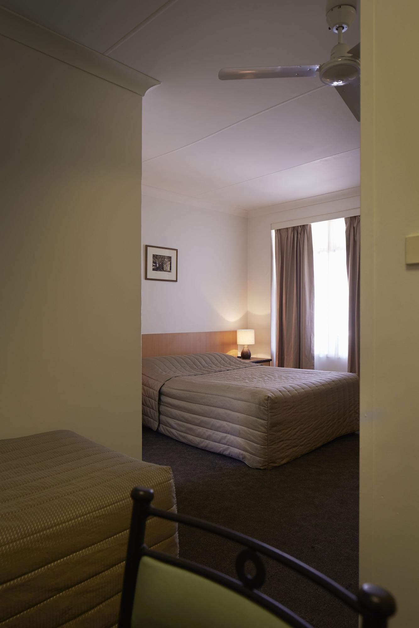 Baileys Parkside Motel By Vetroblu Perth Kültér fotó