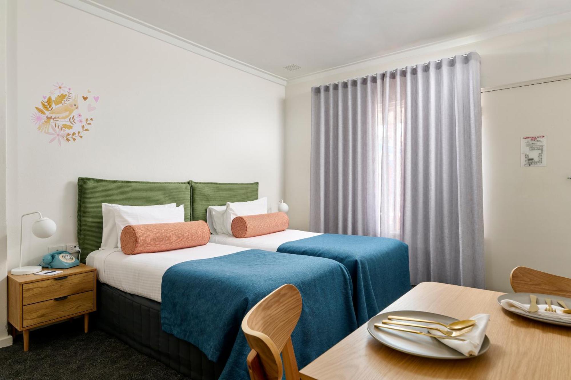 Baileys Parkside Motel By Vetroblu Perth Kültér fotó