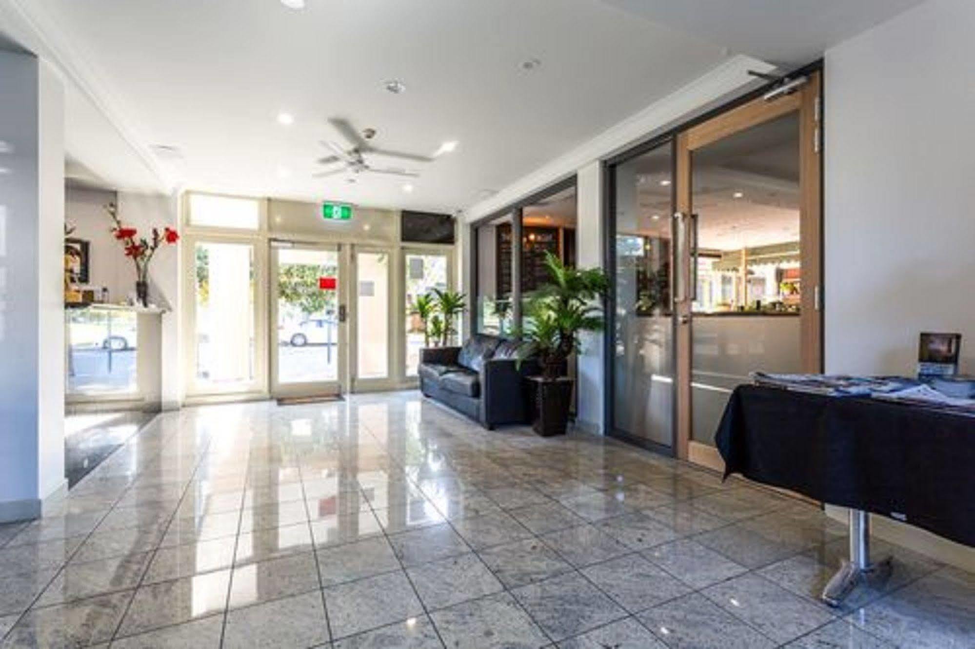 Baileys Parkside Motel By Vetroblu Perth Kültér fotó